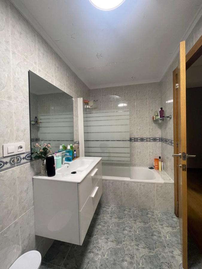 Готель Habitacion Privada En Piso Compartido Валенсія Екстер'єр фото